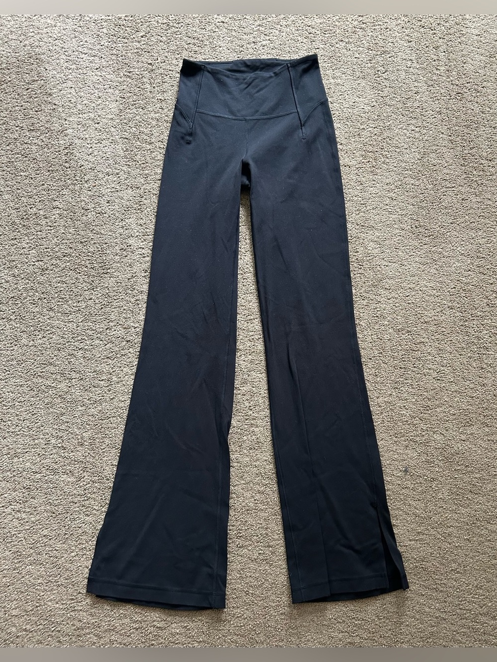 Lululemon Pants Womens 4 Black  Flare Leg Yoga Athletic Workout Gym With Slit